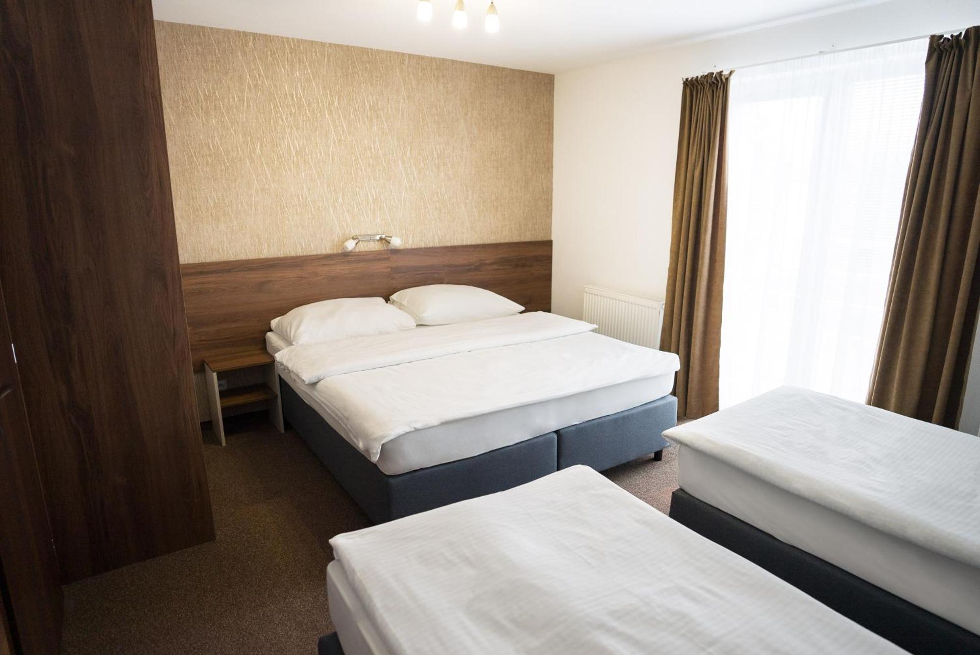 Apartmany Banff Бешеньова Екстер'єр фото