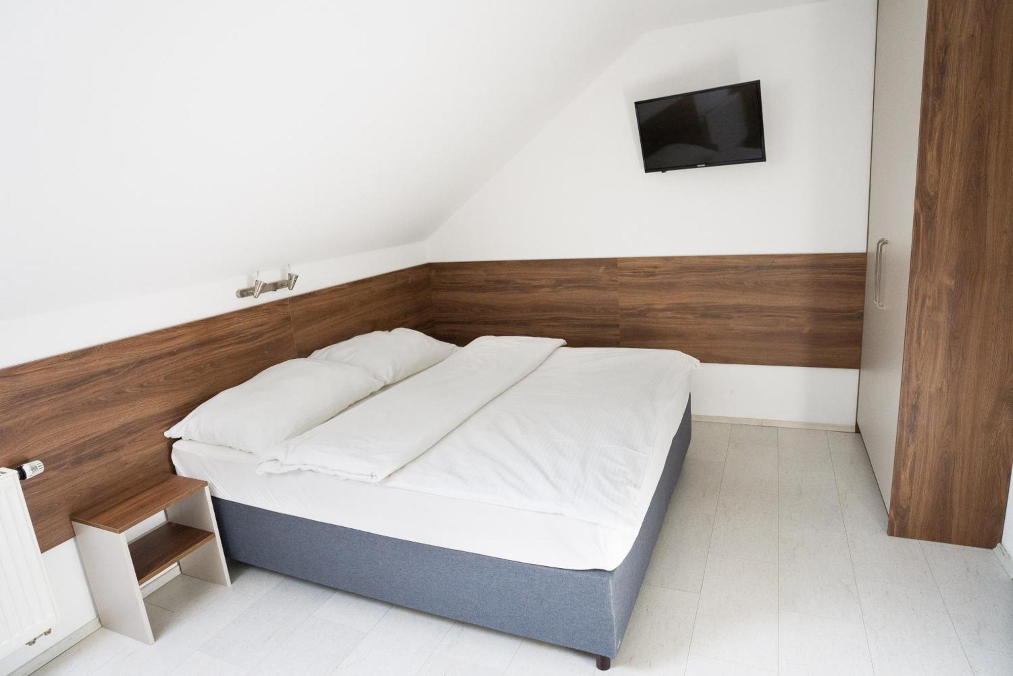 Apartmany Banff Бешеньова Екстер'єр фото