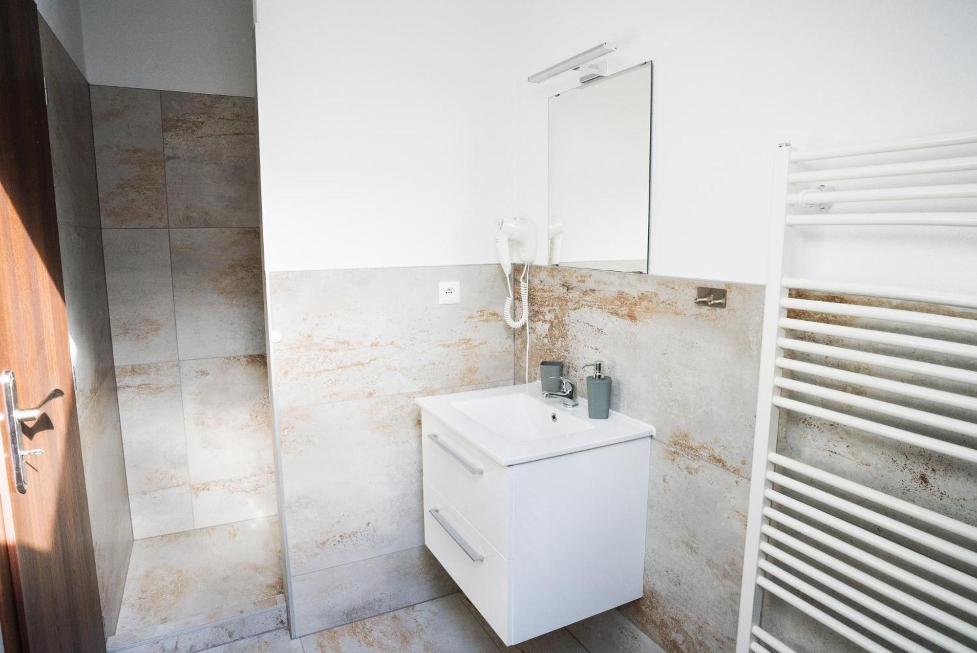 Apartmany Banff Бешеньова Екстер'єр фото