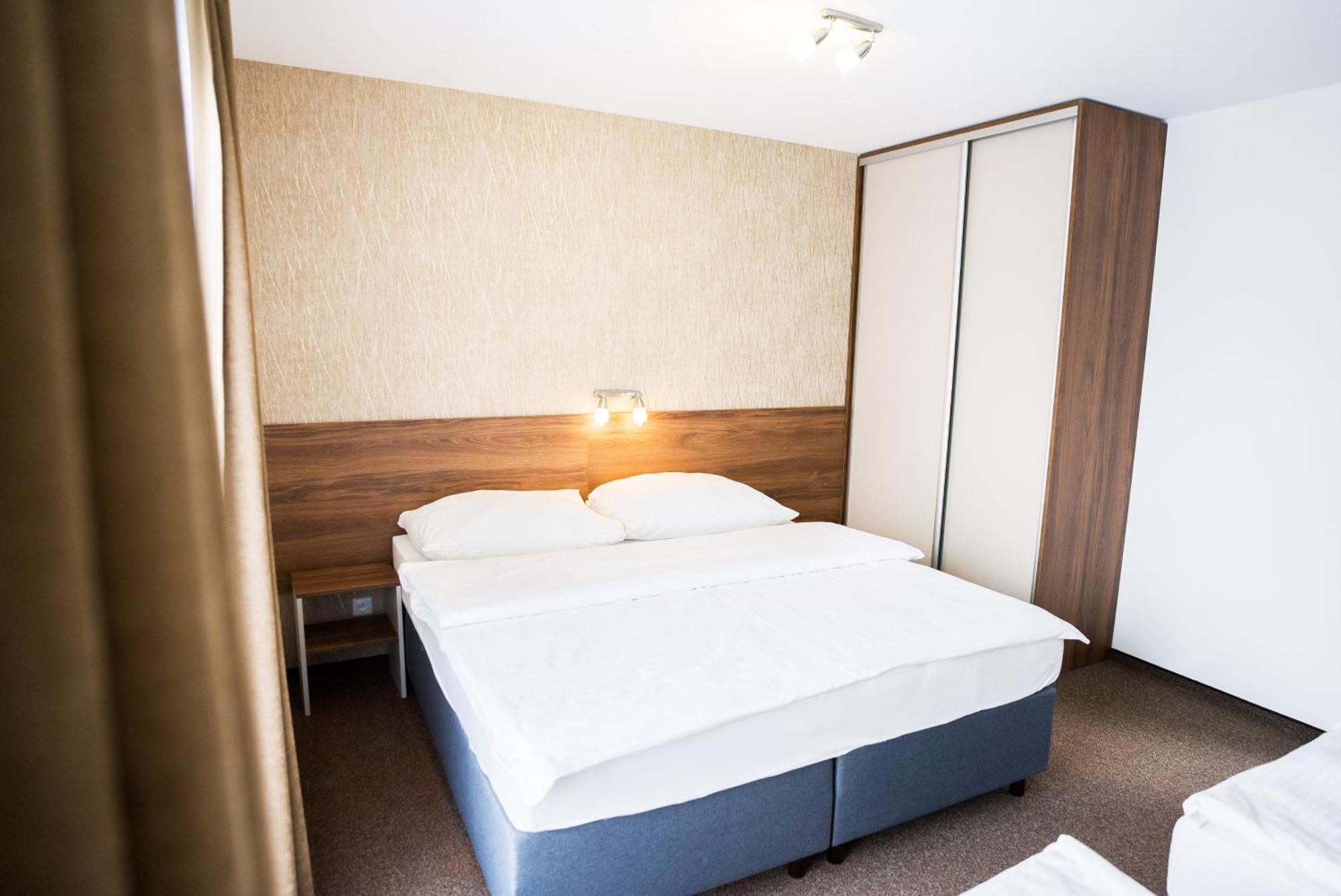 Apartmany Banff Бешеньова Екстер'єр фото